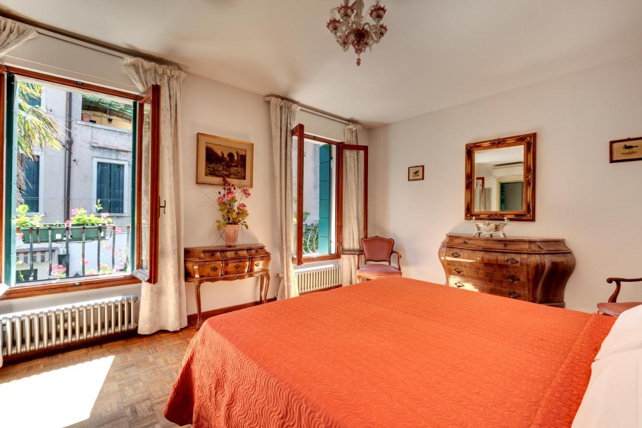 Casa Di Sara Bed & Breakfast Veneţia Exterior foto